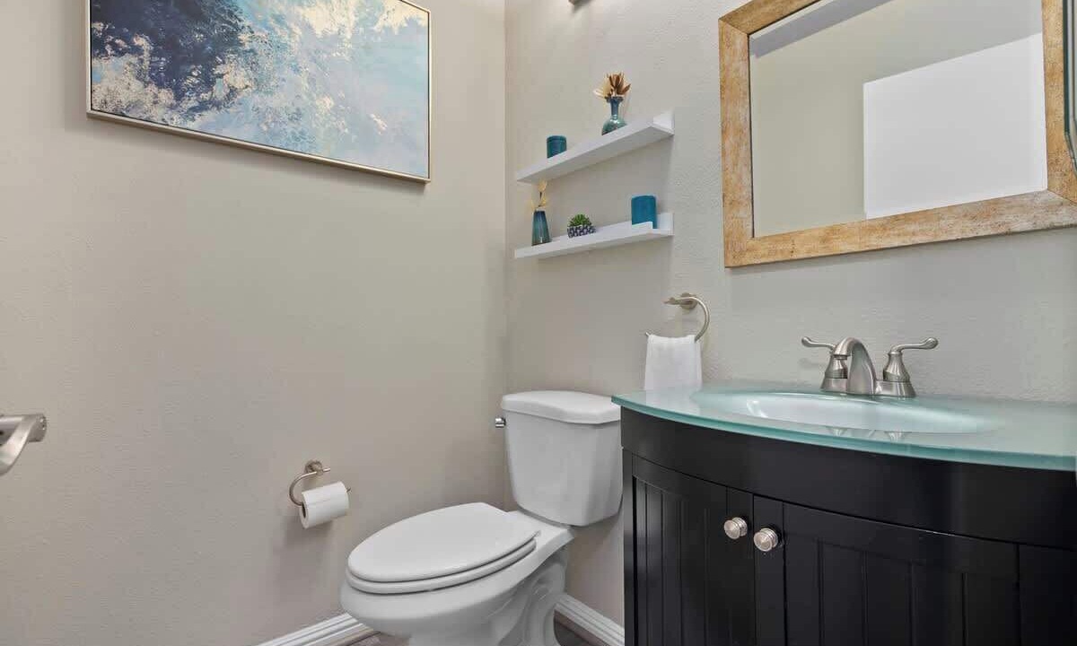 Photo of Bathroom in Kapolei