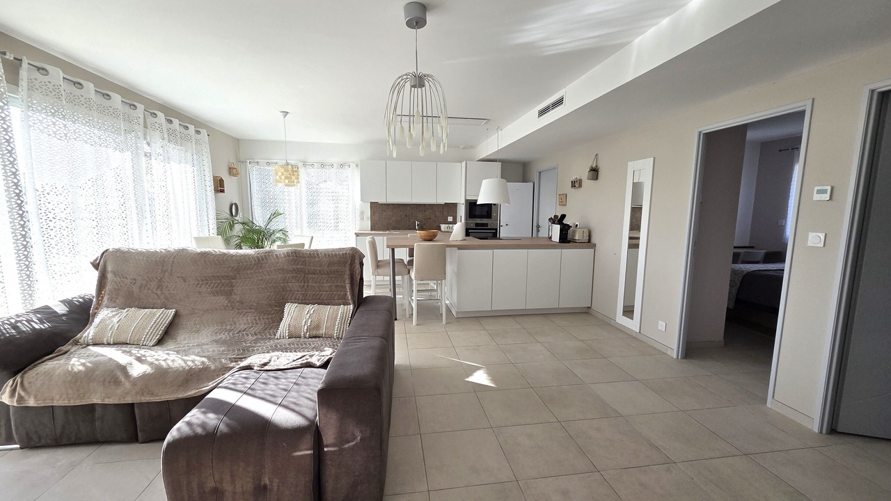 Photo of Livingroom in Peyssies