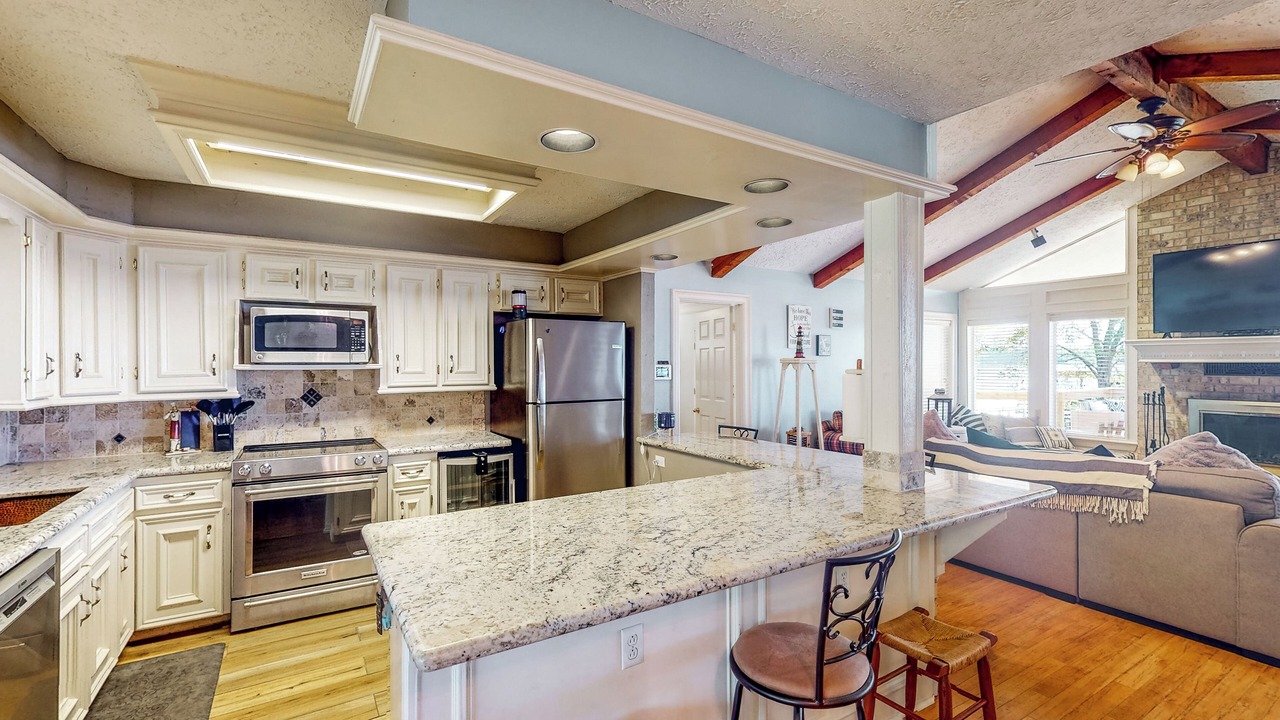 Photo of Kitchen in West Livingston