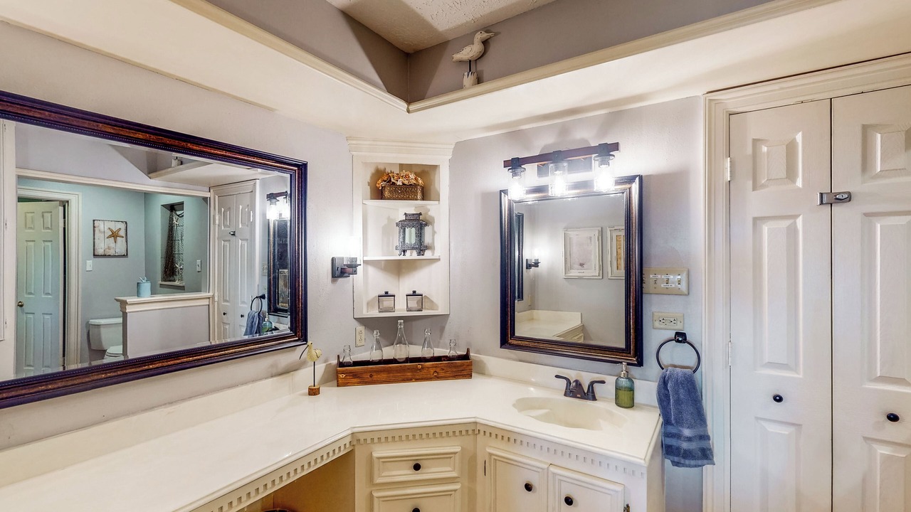 Photo of Bathroom in West Livingston