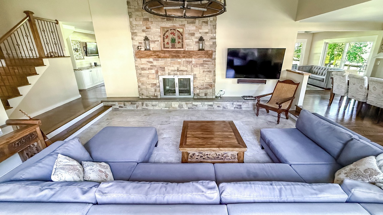 Photo of Livingroom in Overland Park