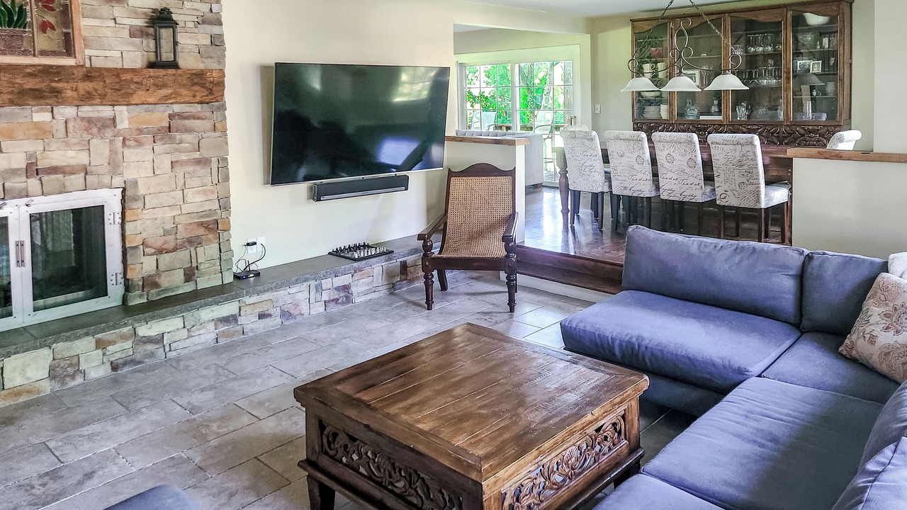 Photo of Livingroom in Overland Park