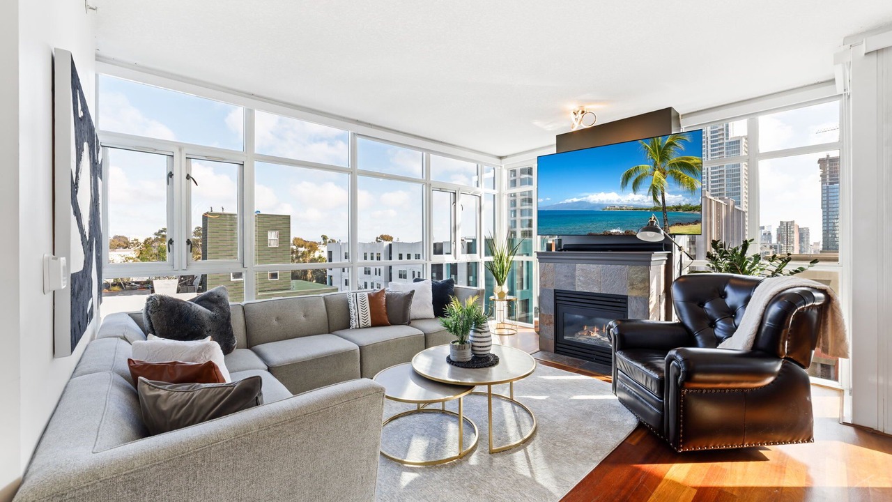 Photo of Livingroom in Cortez Hill