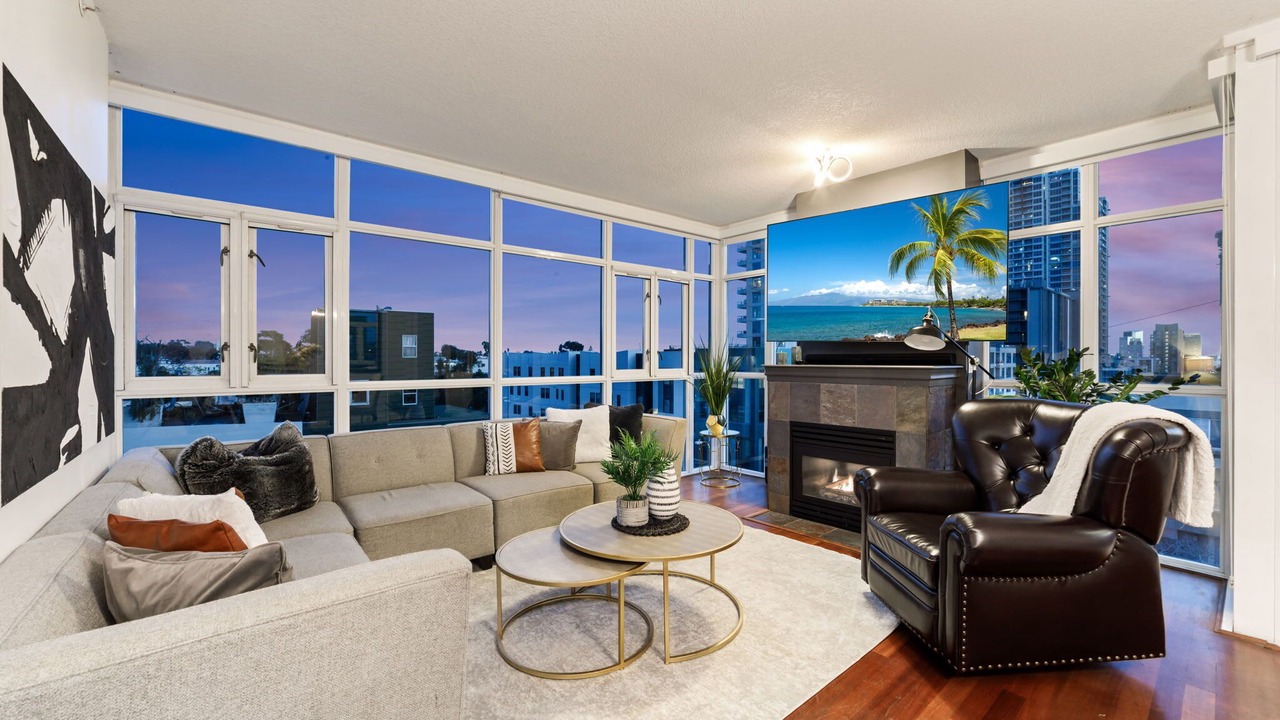 Photo of Livingroom in Cortez Hill
