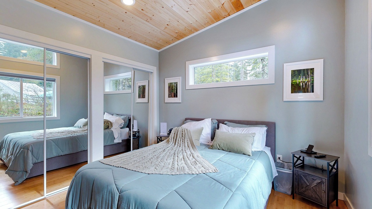 Photo of Bedroom in Carson
