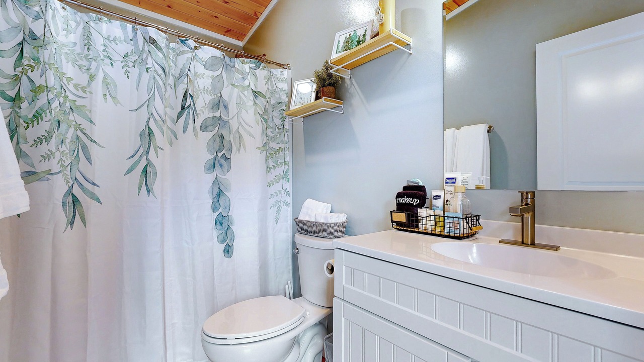 Photo of Bathroom in Carson