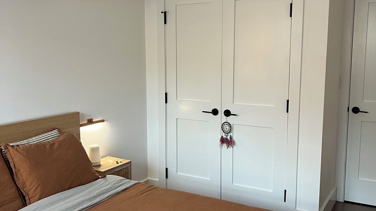 Photo of Bedroom in Ditmars Steinway