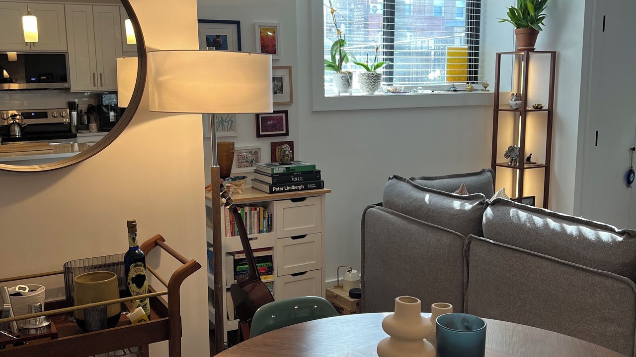 Photo of Others in Ditmars Steinway