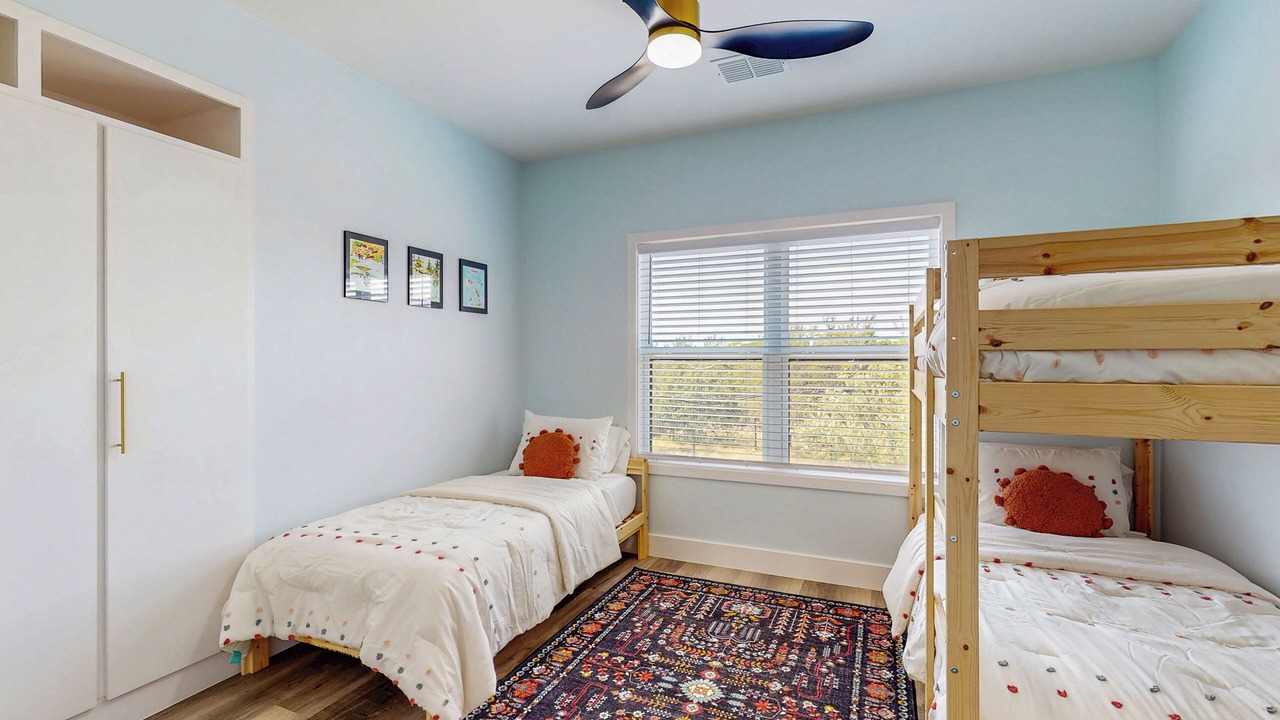 Photo of Bedroom in Granite Shoals