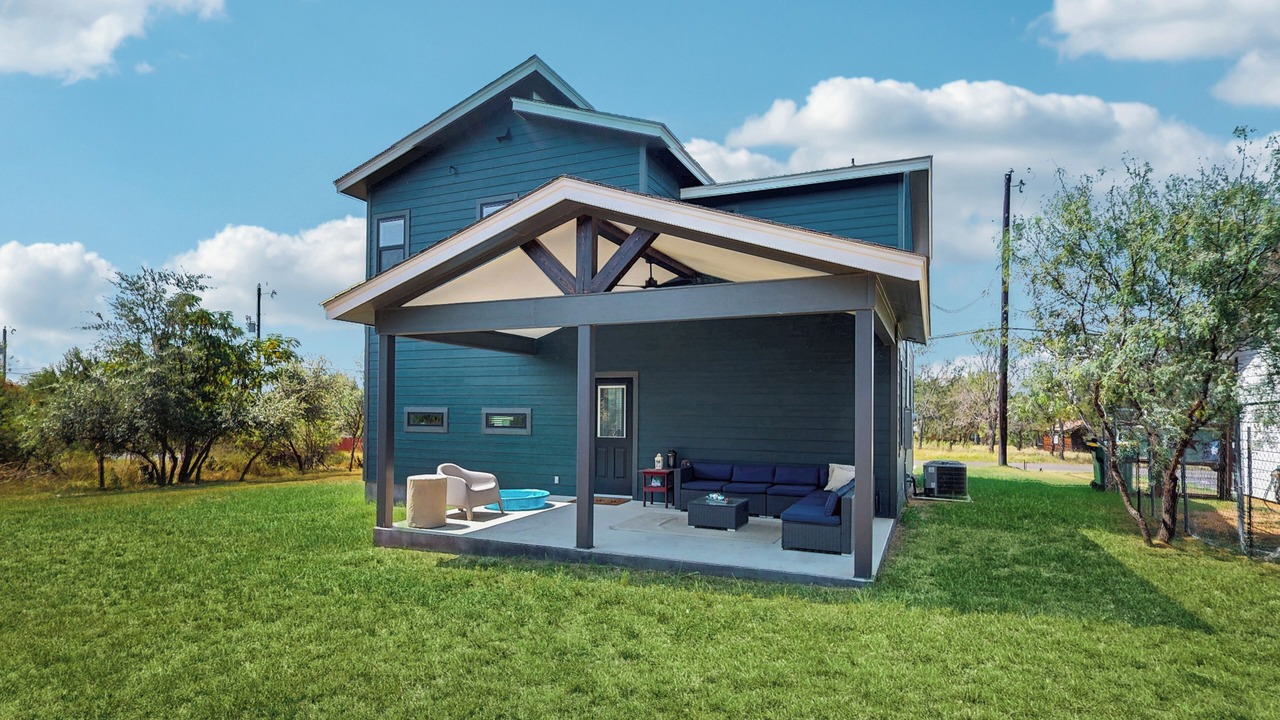 Photo of Outdoor in Granite Shoals