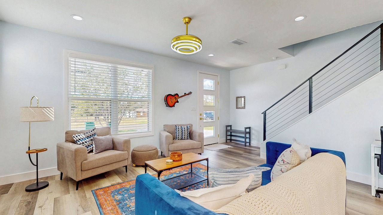 Photo of Livingroom in Granite Shoals