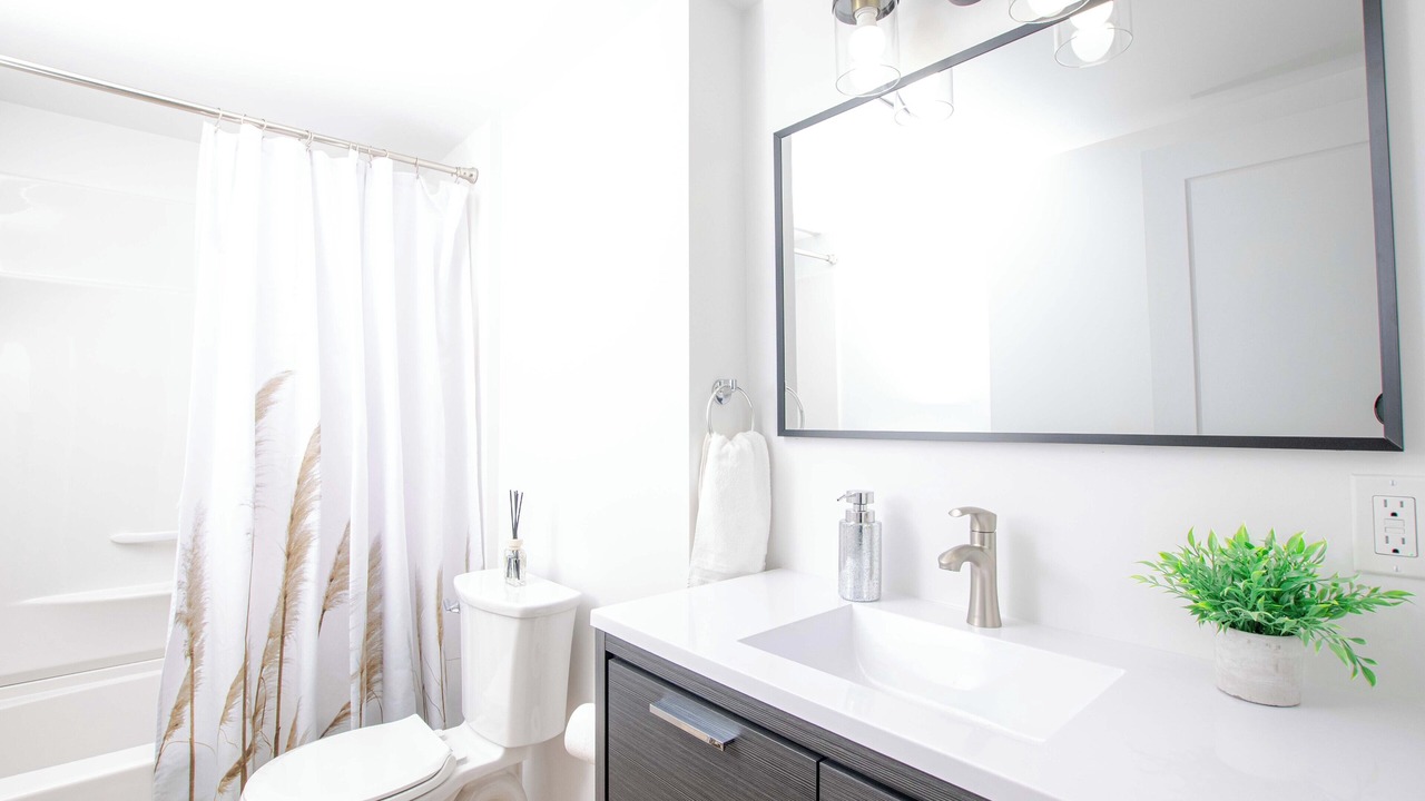 Photo of Bathroom in Welland