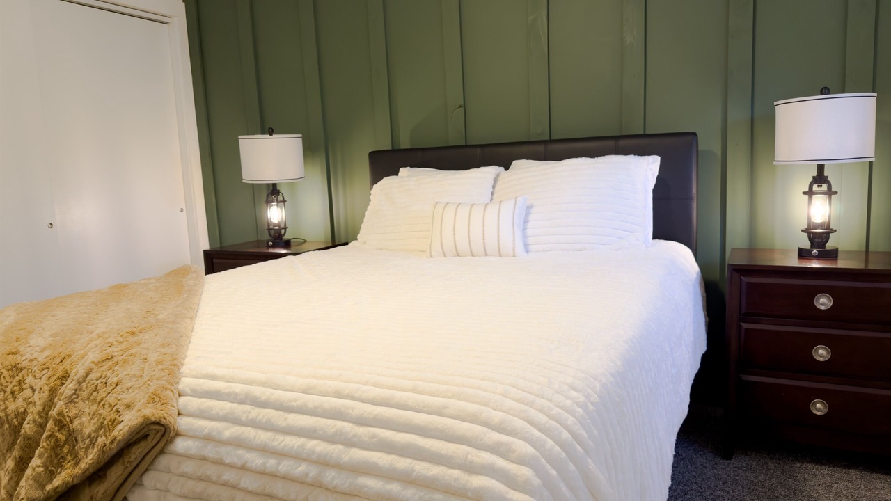Photo of Bedroom in Birch Hill