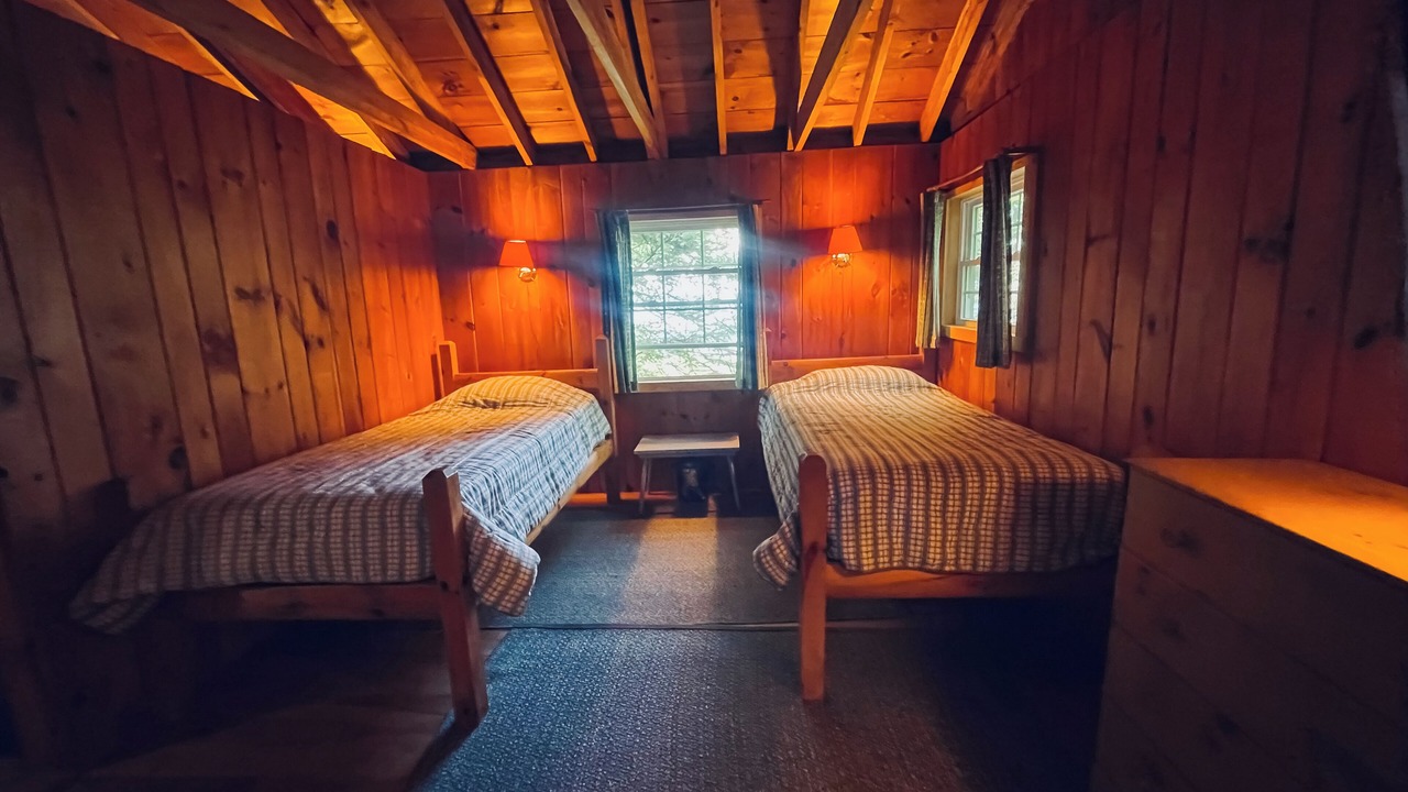 Photo of Bedroom in Northport