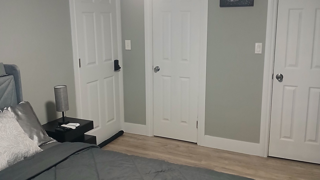 Photo of Bedroom in South Side