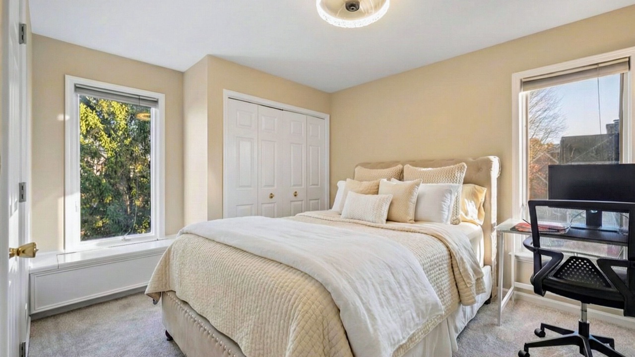 Photo of Bedroom in Batavia