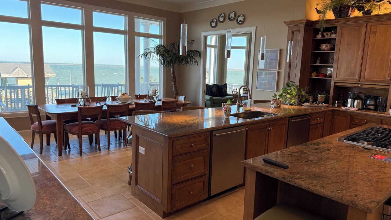 Photo of Kitchen in Galveston