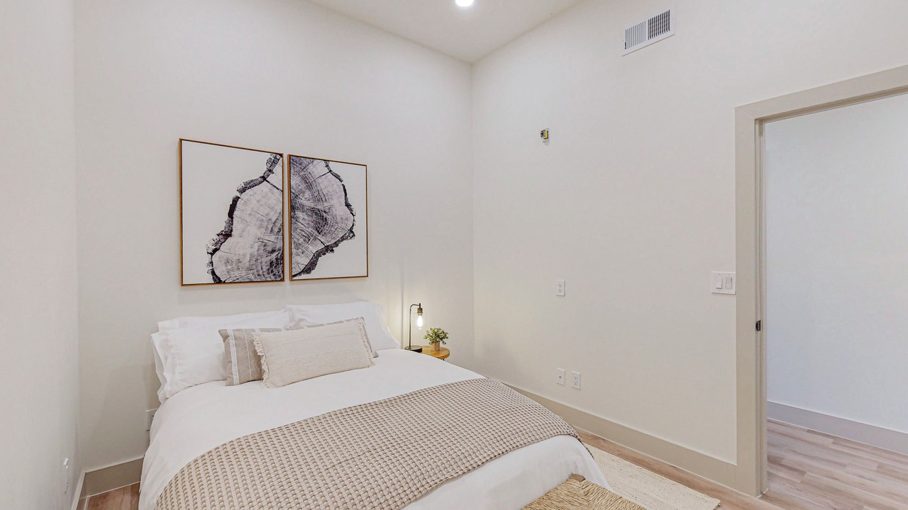 Photo of Bedroom in Nob Hill