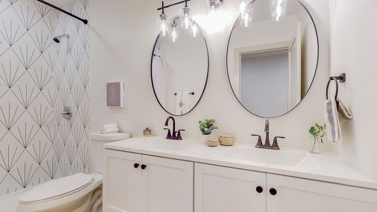 Photo of Bathroom in Nob Hill