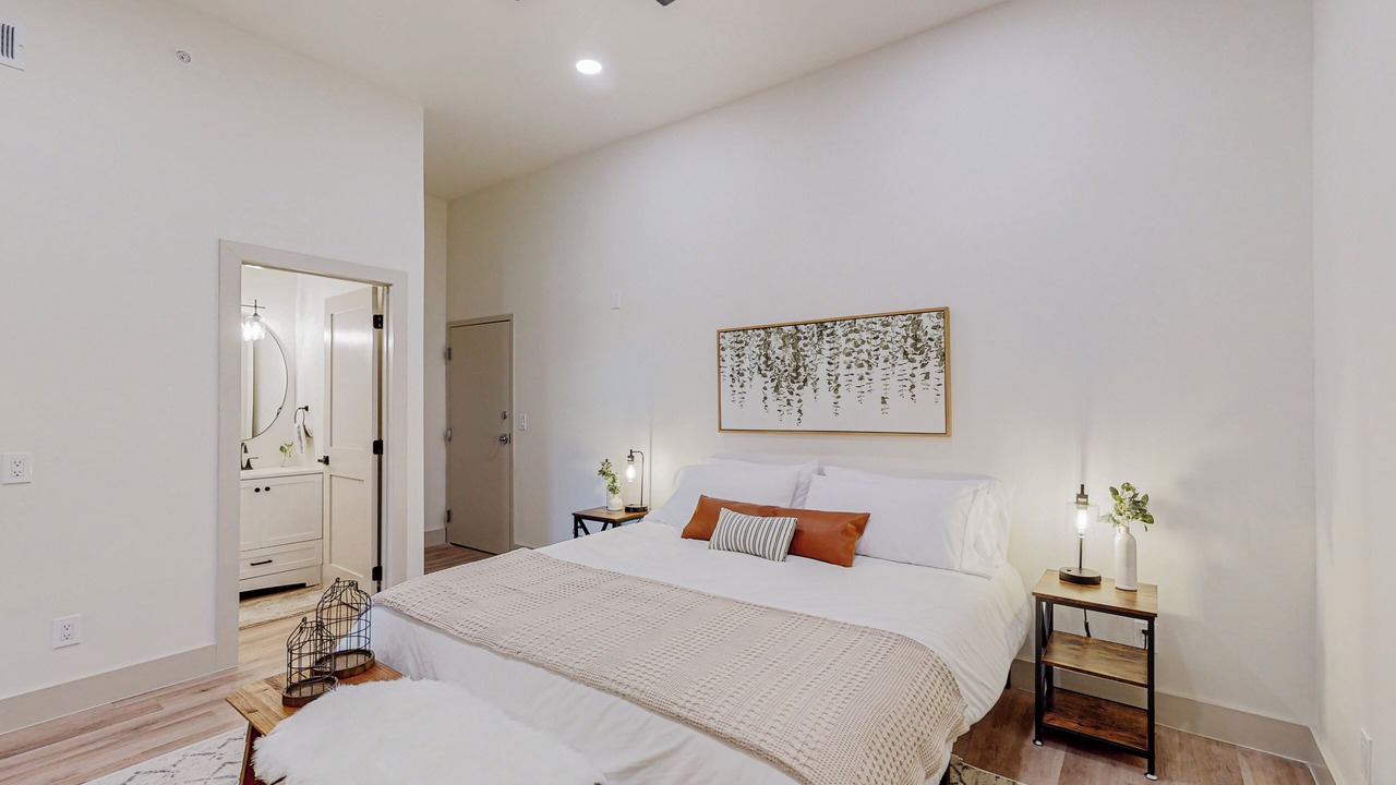 Photo of Bedroom in Nob Hill