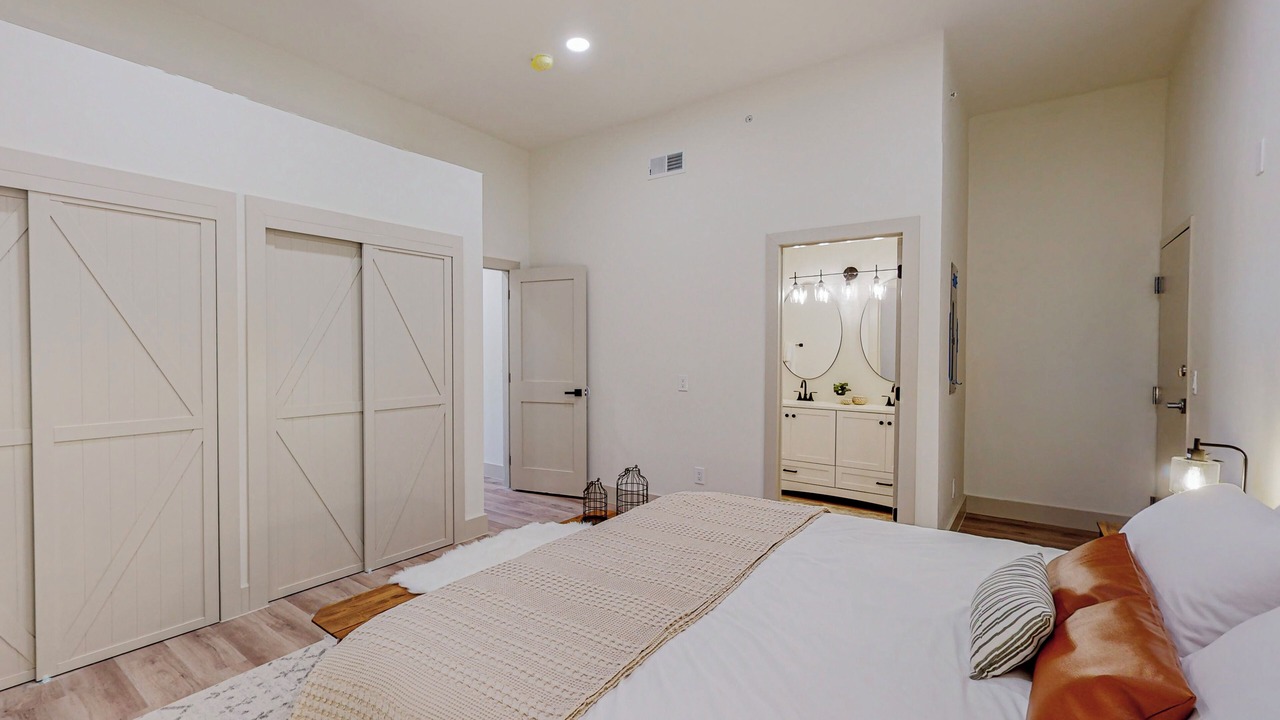 Photo of Bedroom in Nob Hill
