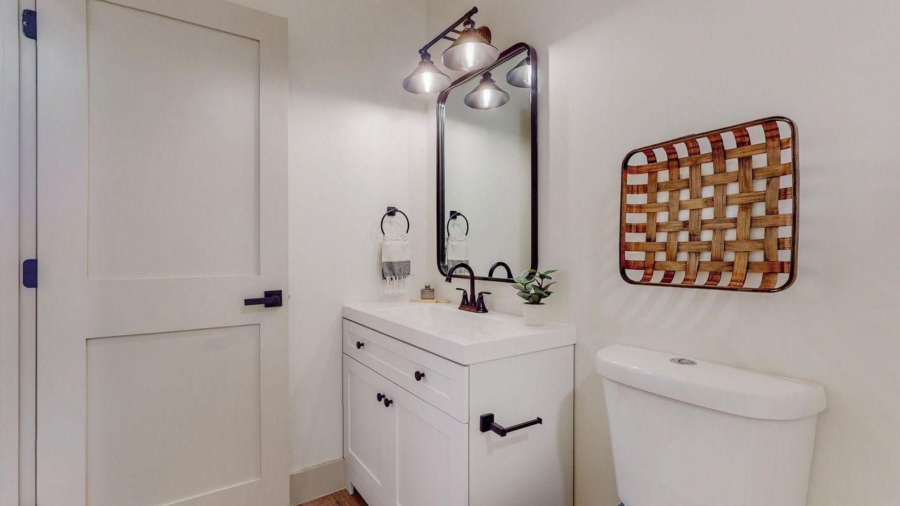 Photo of Bathroom in Nob Hill