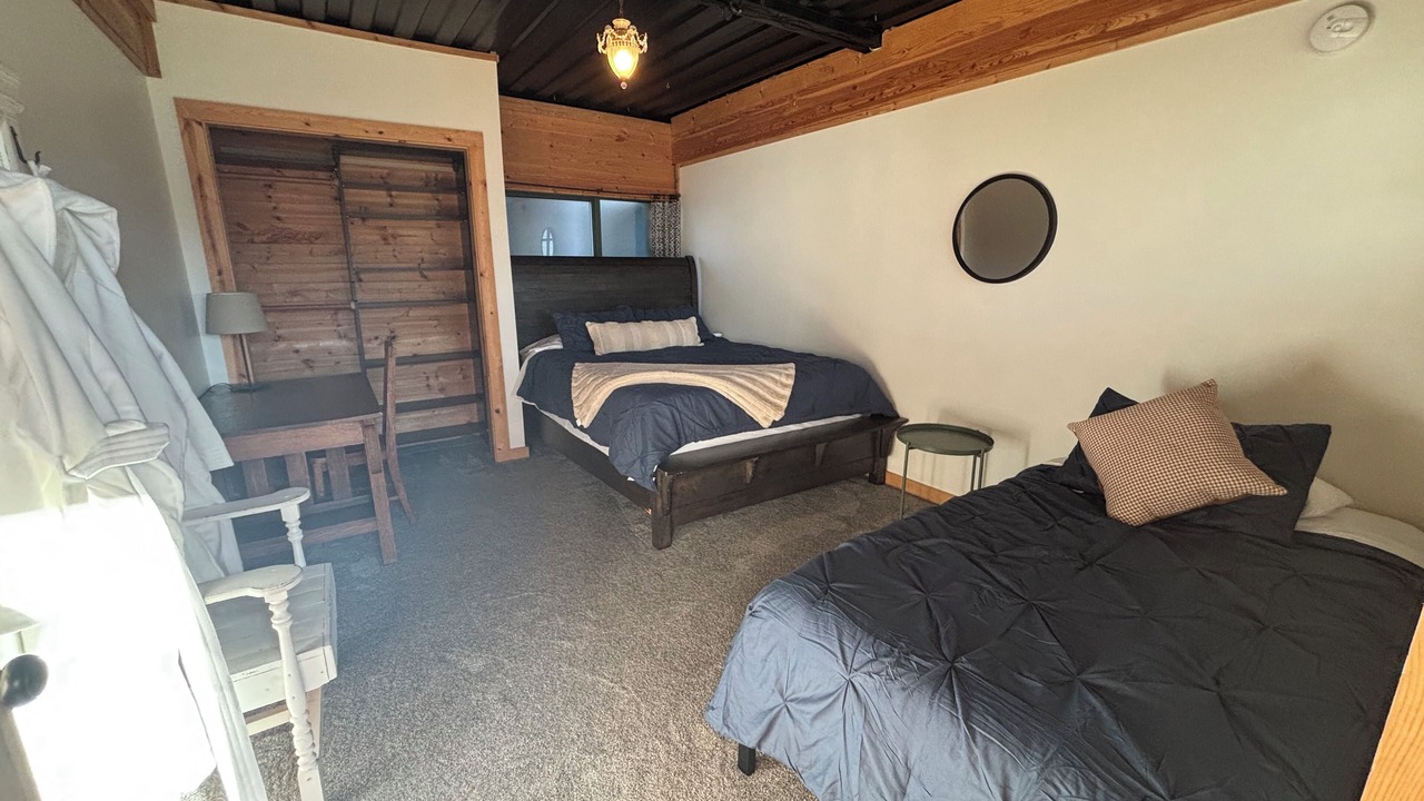 Photo of Bedroom in Woods Creek