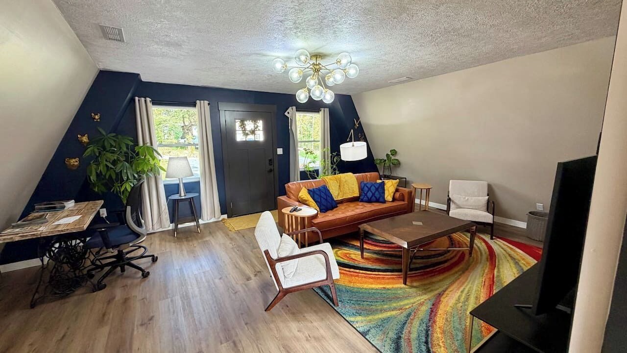Photo of Livingroom in Oneida