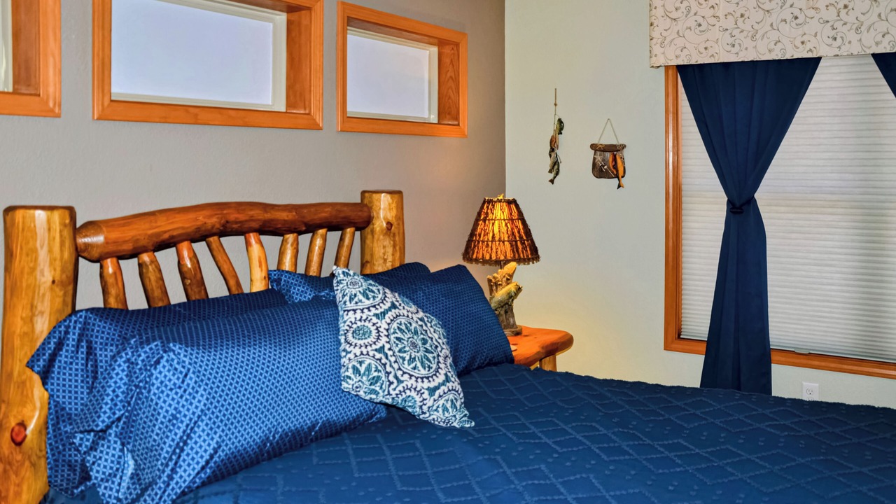 Photo of Bedroom in Nekoosa