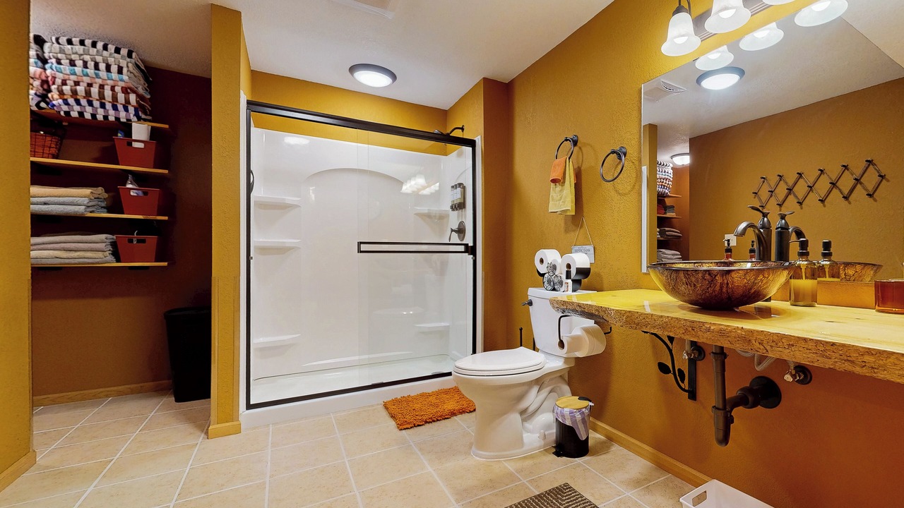 Photo of Bathroom in Nekoosa