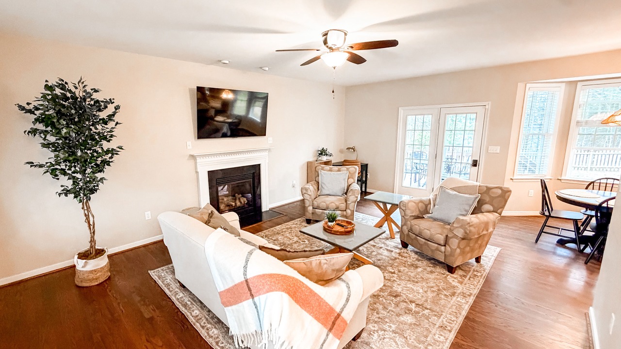 Photo of Livingroom in Midlothian