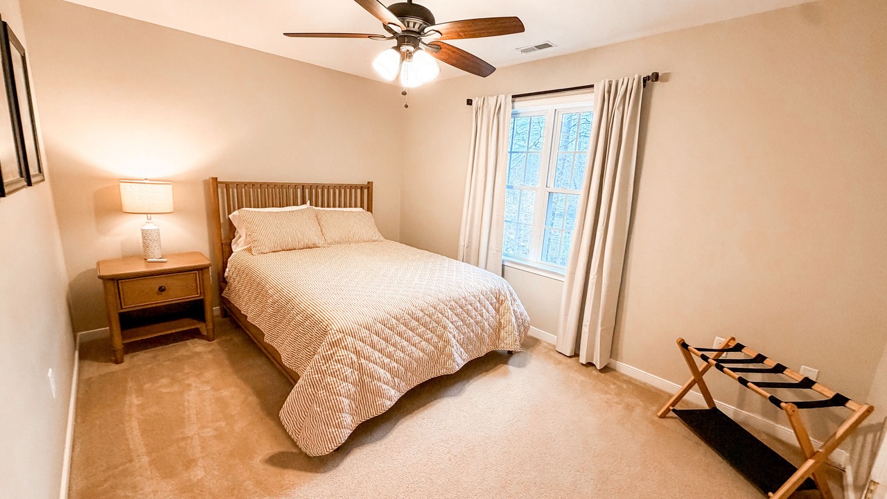 Photo of Bedroom in Midlothian