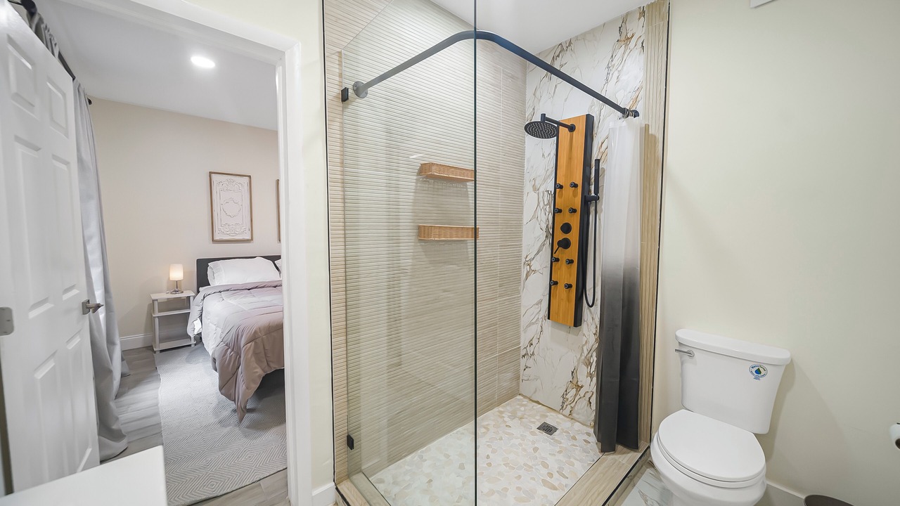 Photo of Bathroom in Liberty City