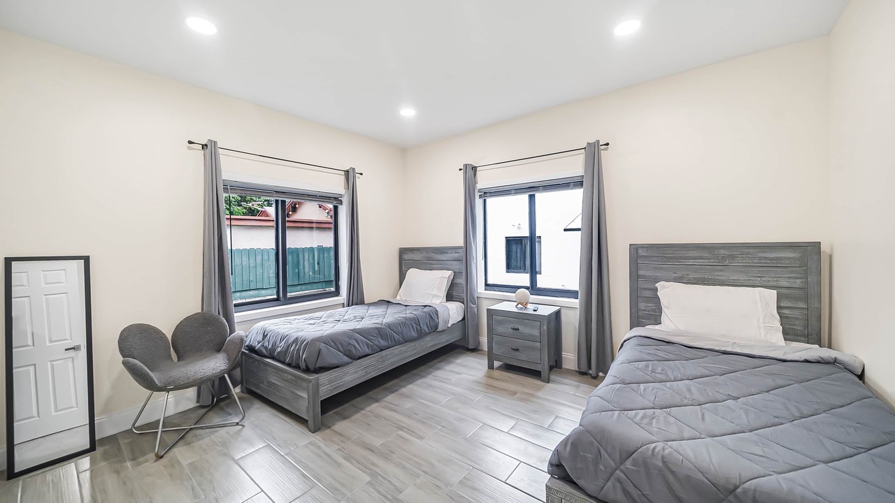 Photo of Others in Liberty City