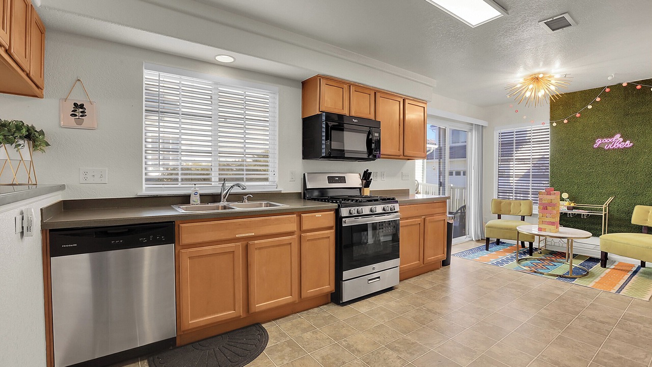 Photo of Kitchen in North Central Westminster