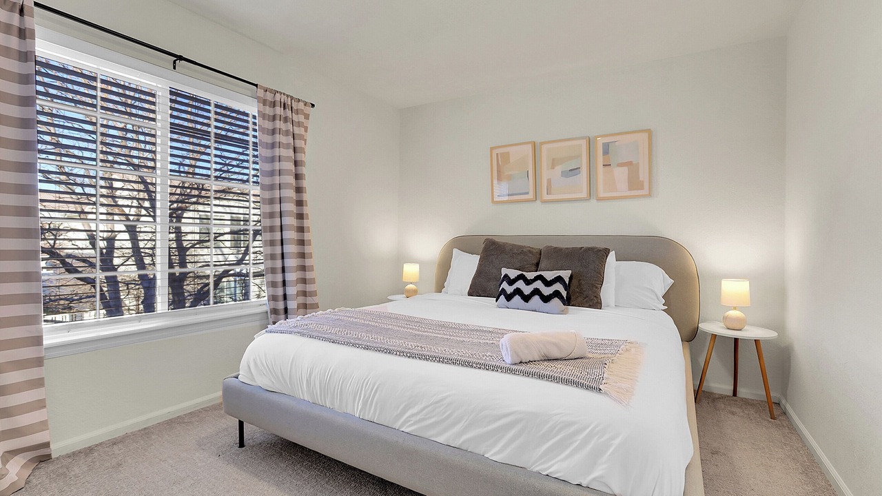 Photo of Bedroom in North Central Westminster