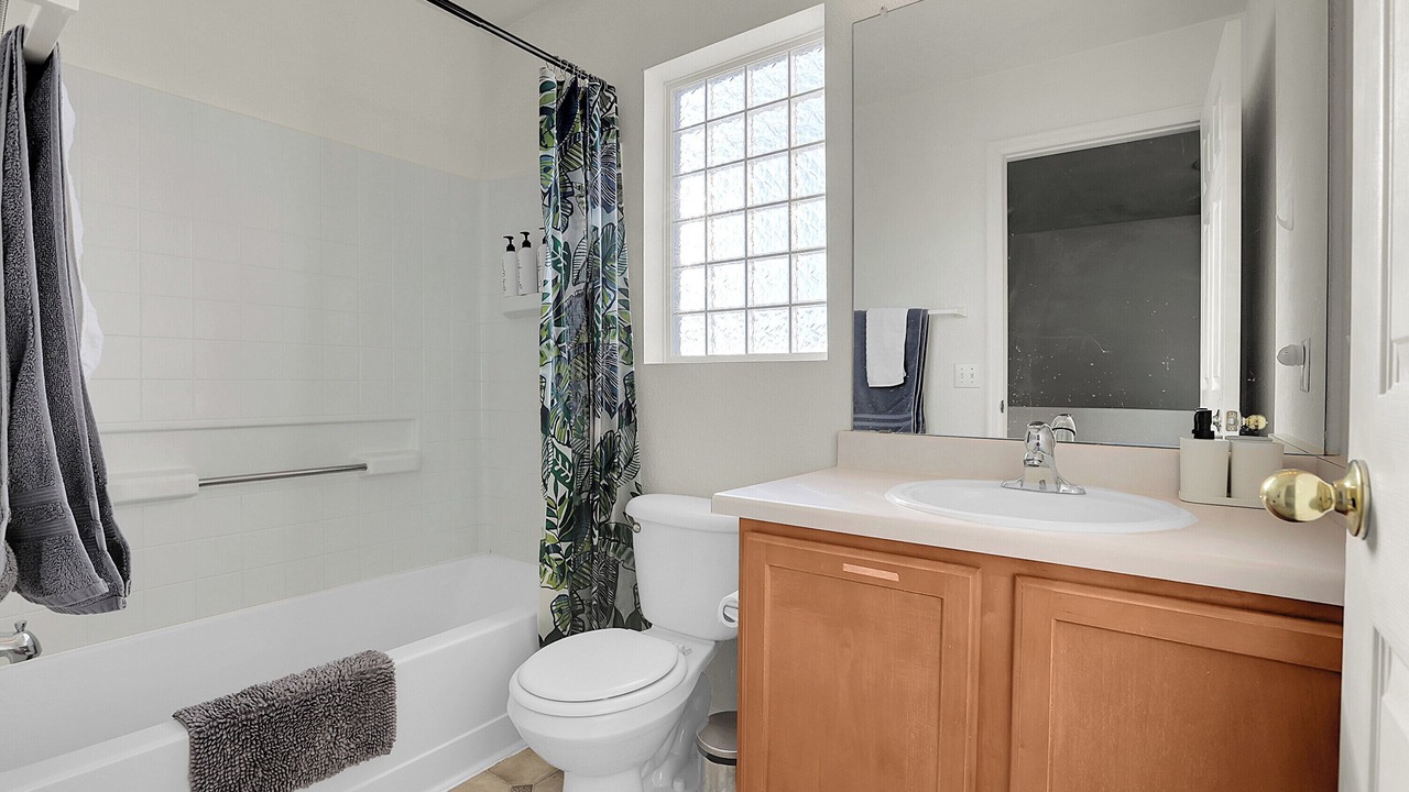 Photo of Bathroom in North Central Westminster