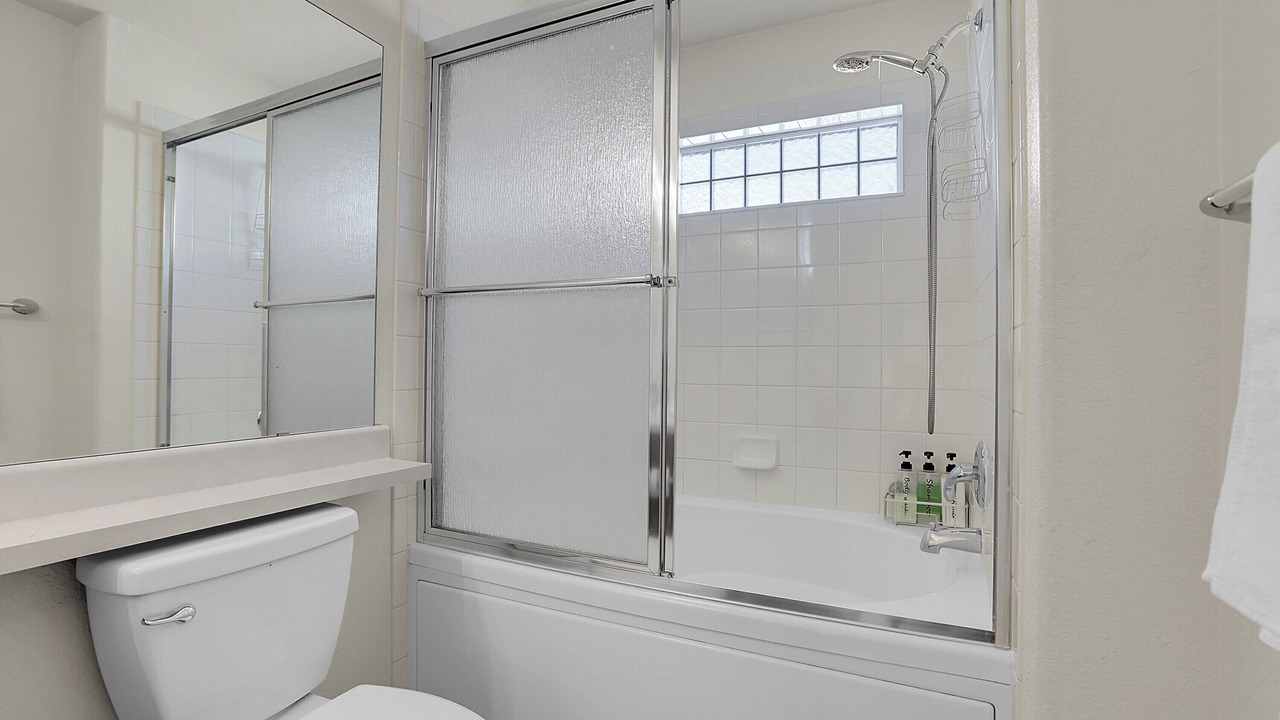 Photo of Bathroom in North Central Westminster