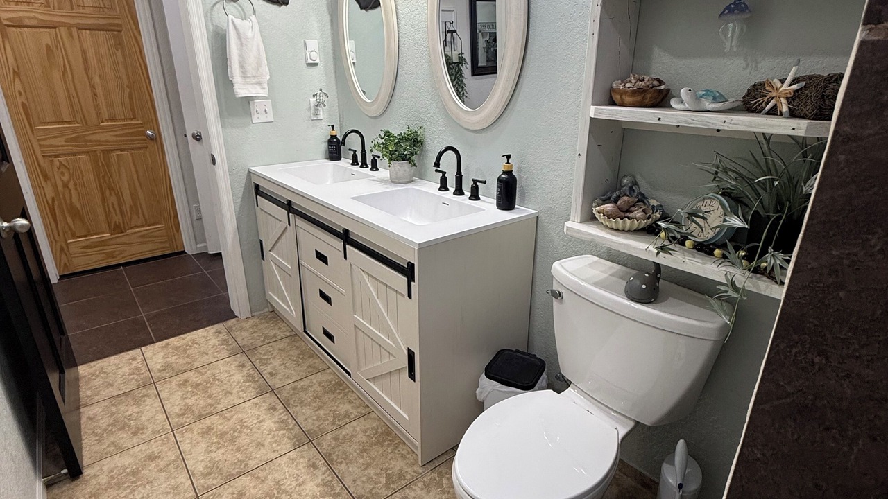 Photo of Bathroom in Laramie