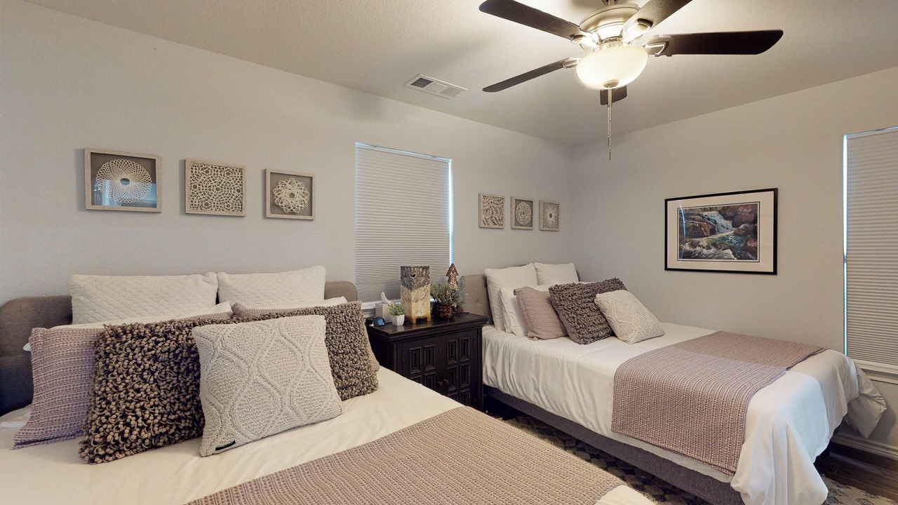 Photo of Bedroom in Emory