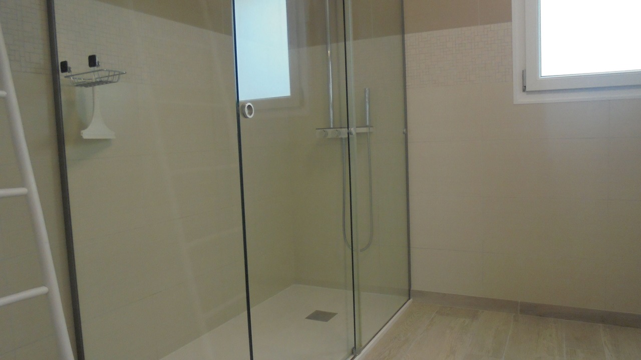 Photo of Bathroom in Saulx-Marchais
