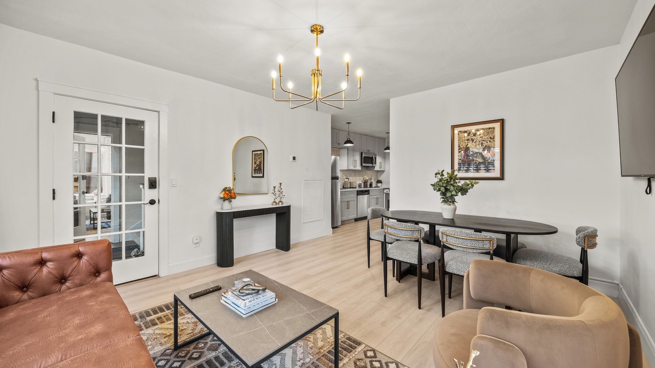 Photo of Livingroom in Central Sacramento