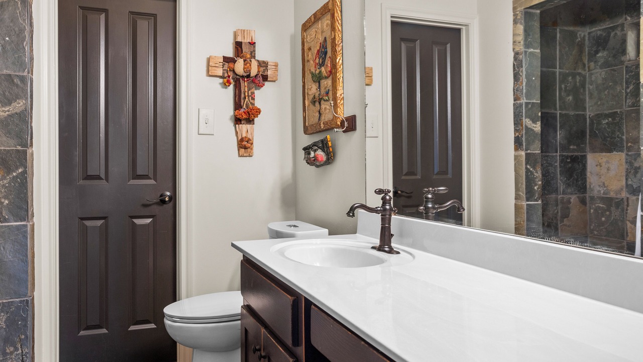 Photo of Bathroom in Glen Rose