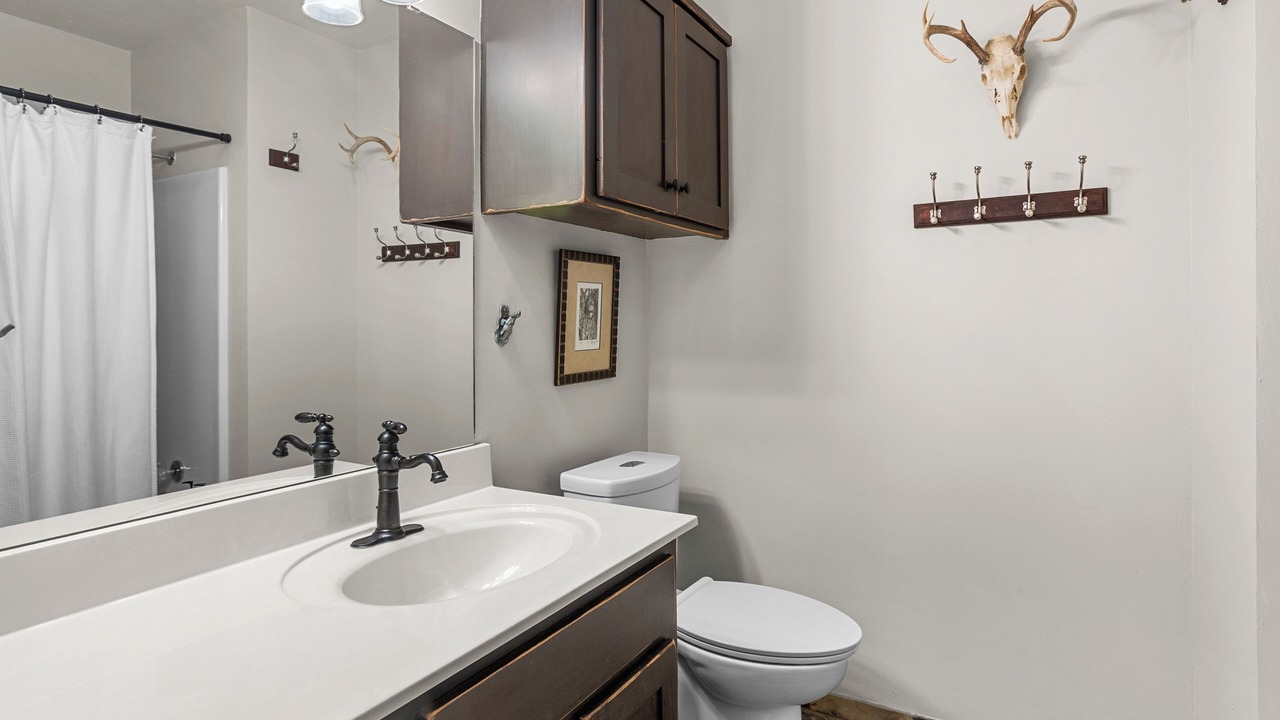 Photo of Bathroom in Glen Rose