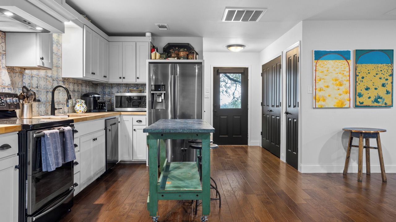 Photo of Kitchen in Glen Rose