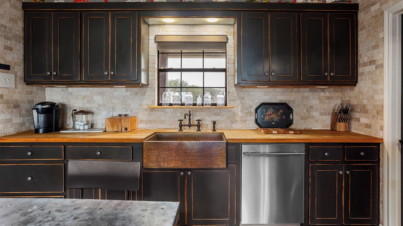 Photo of Kitchen in Glen Rose