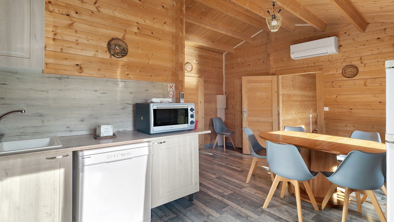 Photo of Kitchen in Saint-Martial-de-Nabirat