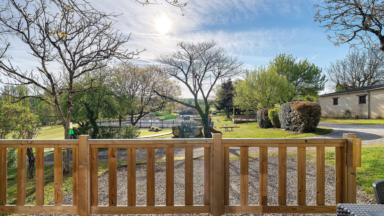 Photo of Outdoor in Saint-Martial-de-Nabirat