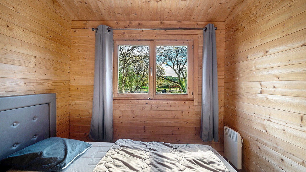Photo of Bedroom in Saint-Martial-de-Nabirat