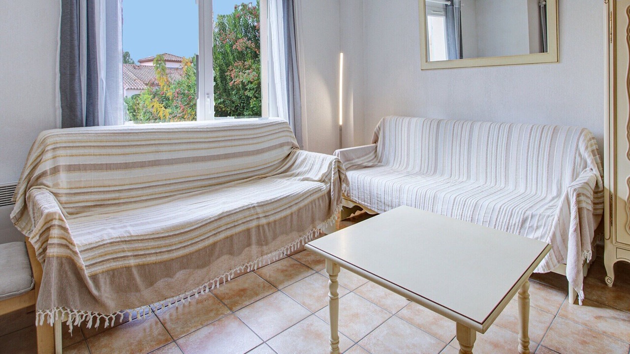 Photo of Livingroom in Homps